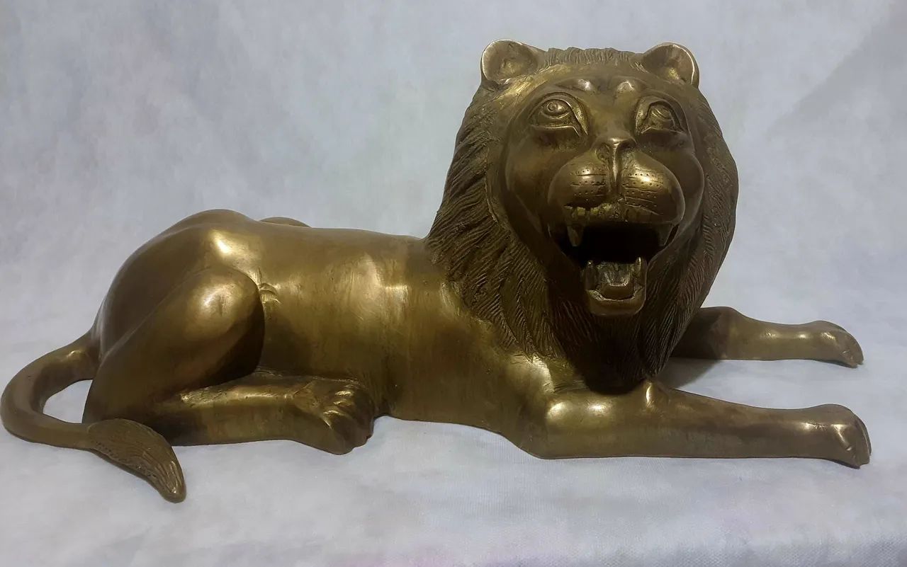 Estátua de Leão em Bronze - Antiguidade