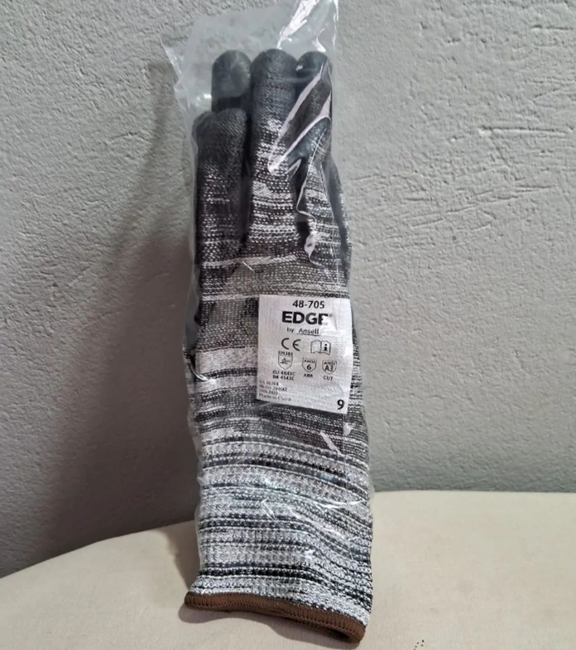 Luva edge 48-705