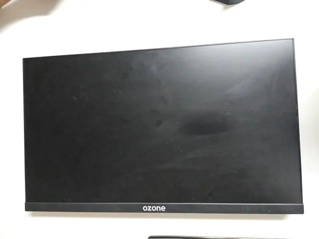 Monitor Gamer Ozone + Teclado Gamer