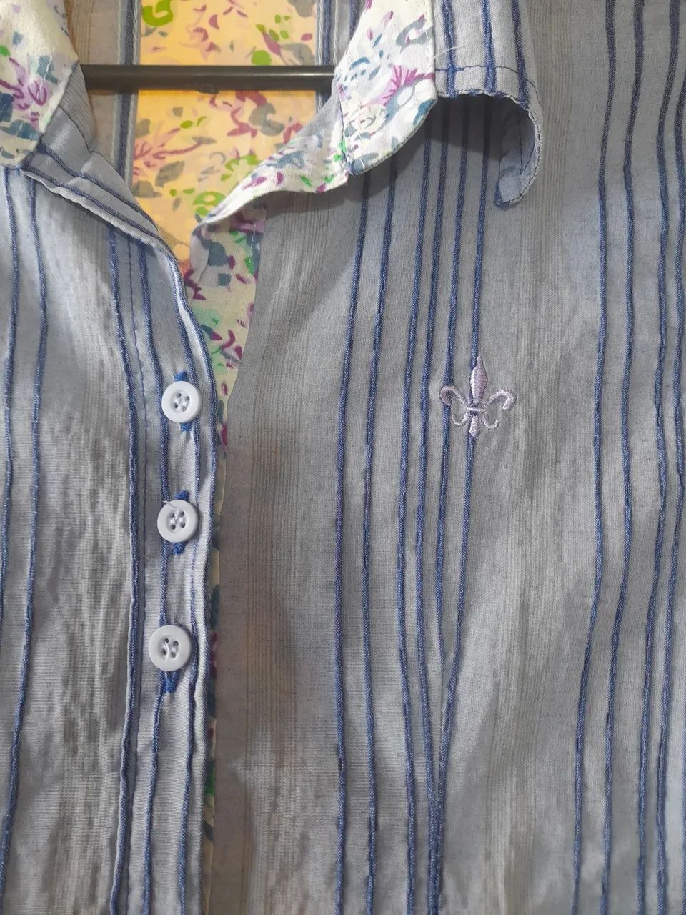 Camisa listrada azul marca: dudalina tam: M  - Foto 2