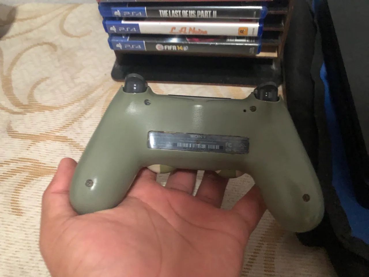 PS4 SLIM COM DEFEITO  - Foto 5