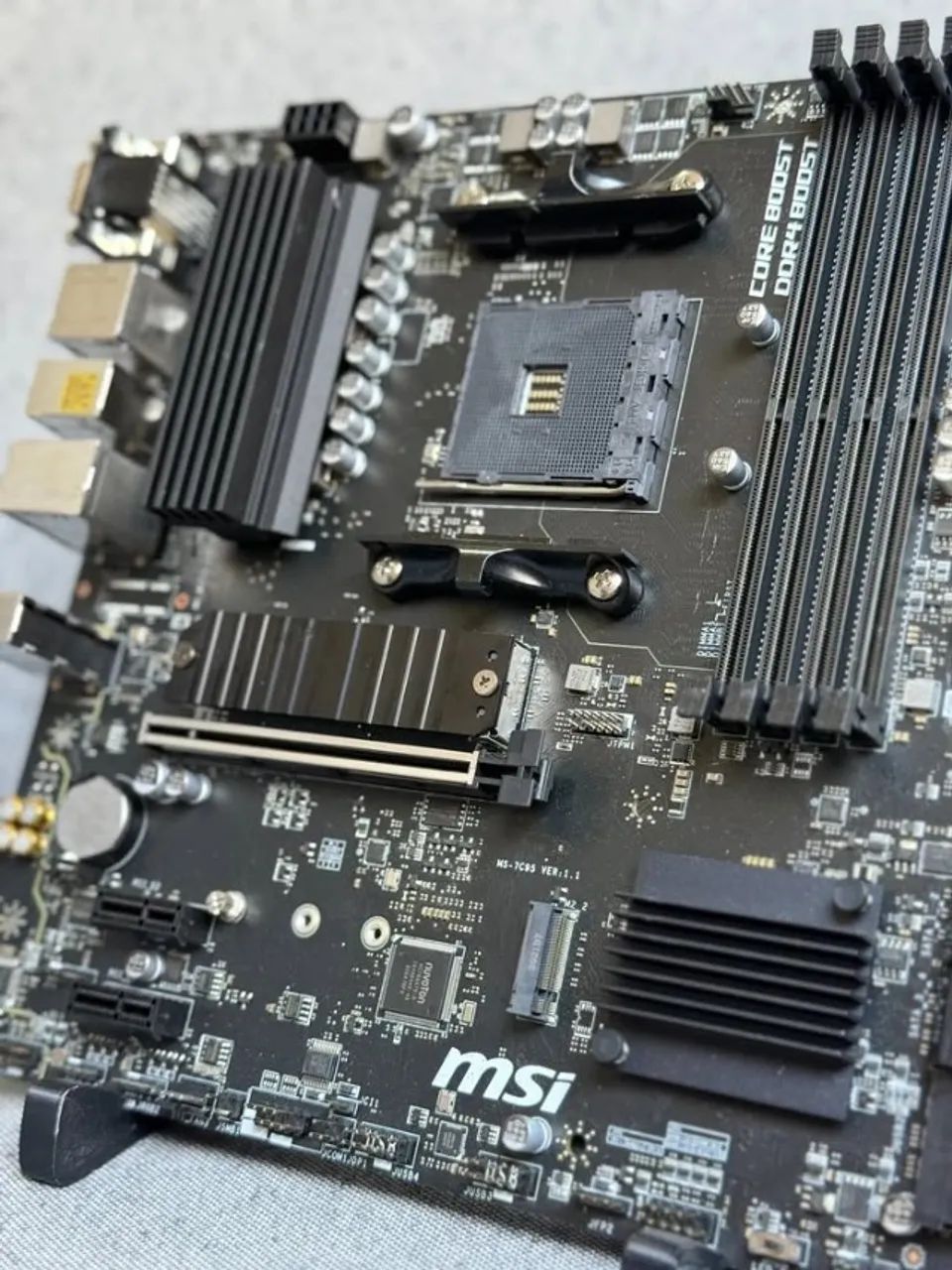 Placa Mãe MSI B550 Pro Vdh Am4 - Foto 3