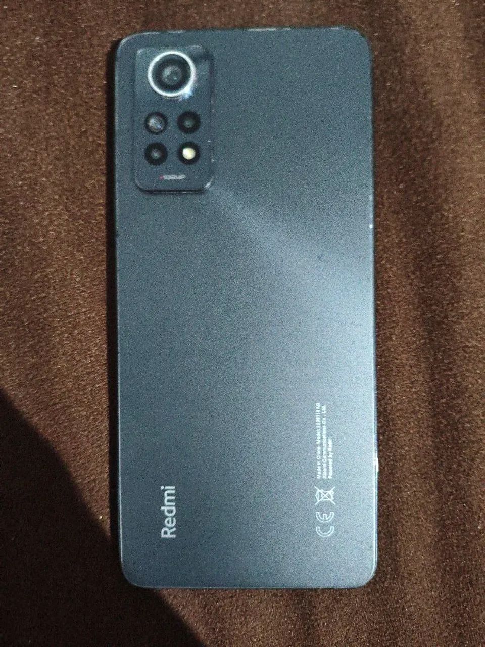 Celular redmi note12 pro 4G 256g 8g de ram preço negociável pequeno risco próximo a câmera - Foto 2