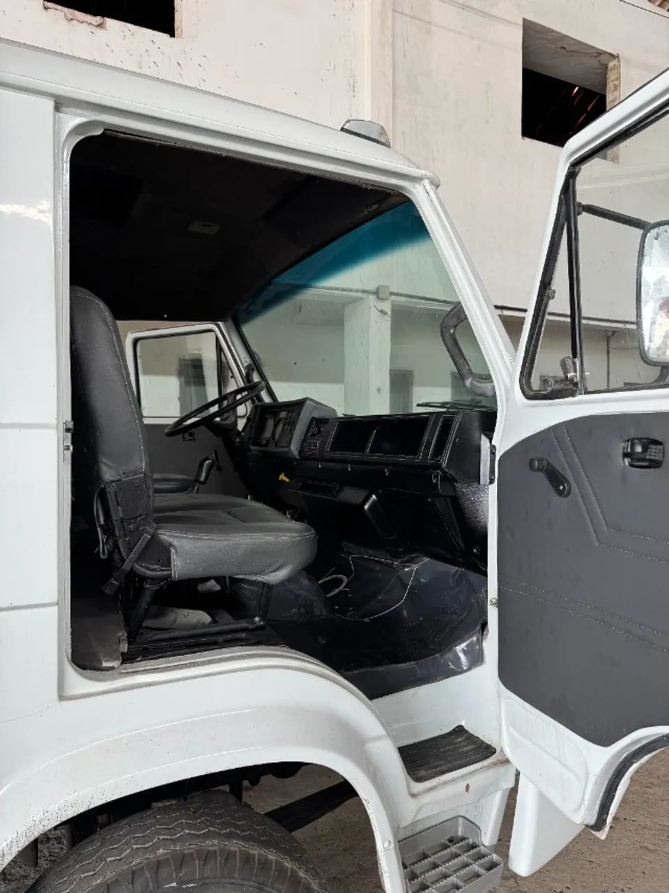 Caminhão Baú VW 8 140 - Foto 5