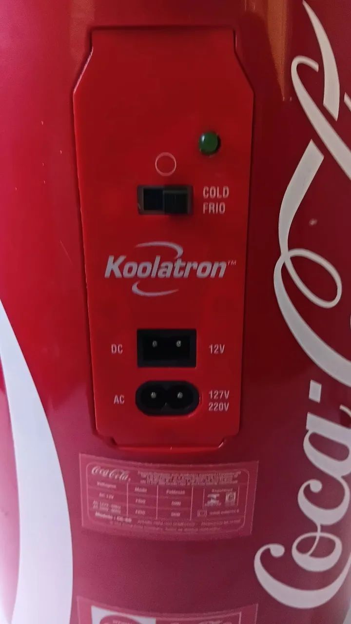 Mini Cooler Elétrico Coca Cola 8 Latas Bivolt - 110V - Foto 4