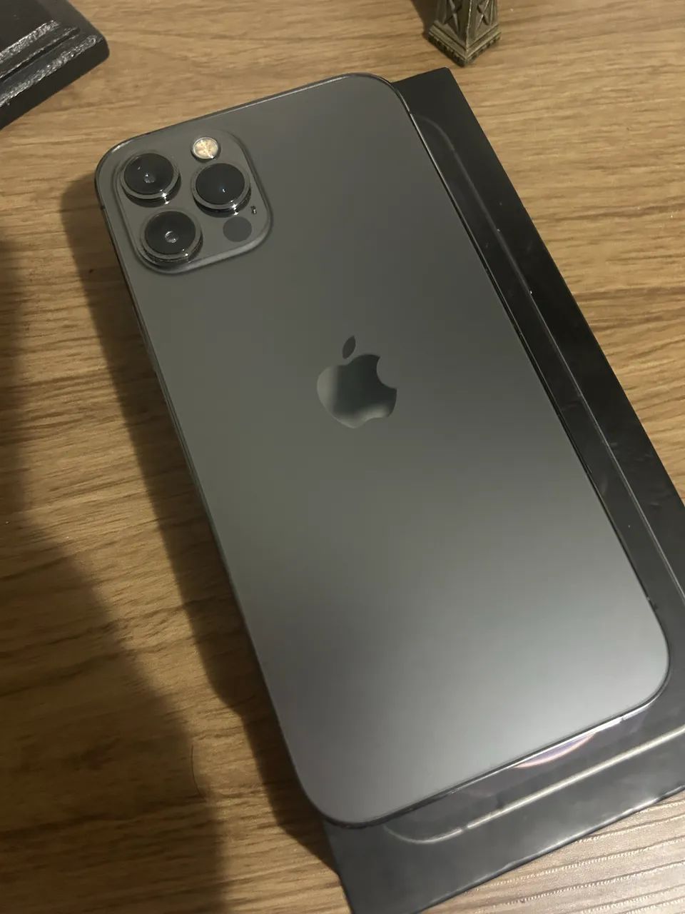 iPhone 12 Pro 256GB Graphite - BARATOOO - Celulares e Smartphones