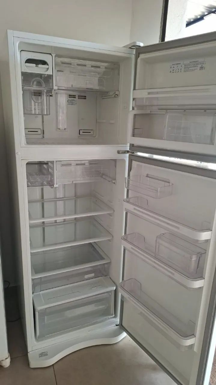 Vendo geladeira  - Foto 2