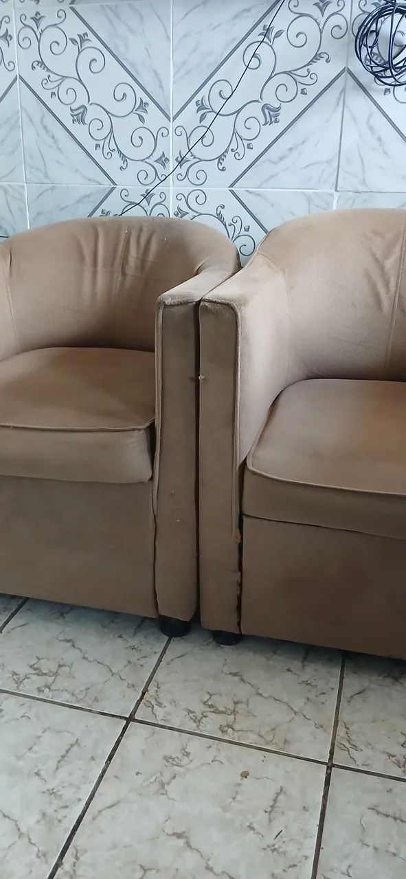 Duas,  poltronas, usadas valor, 100:00 