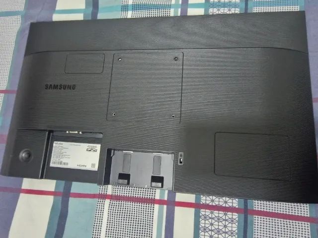 Monitor Samsung F247350FML RETIRADA DE PEÇAS - Foto 3