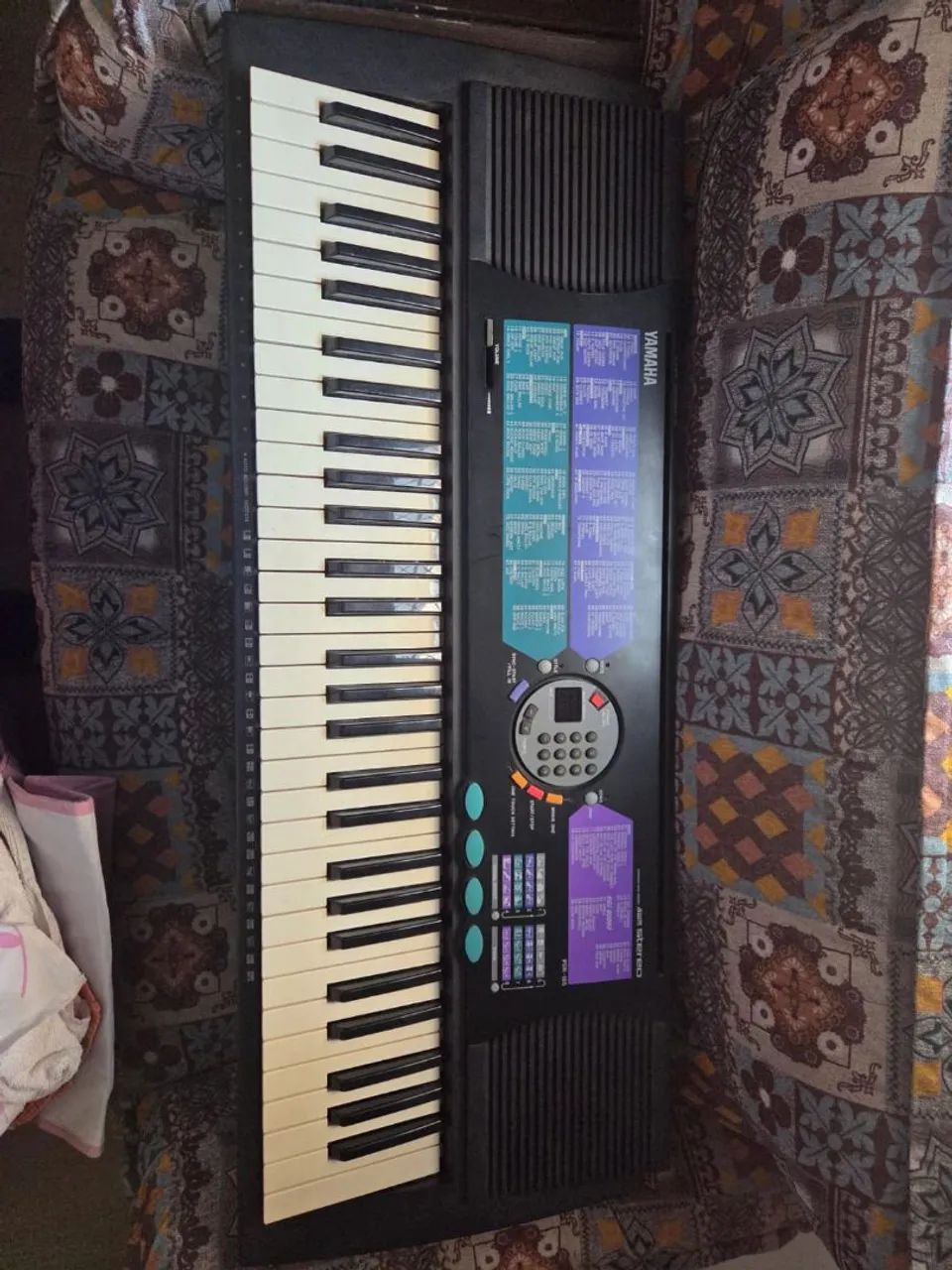 Vendo teclado Yamaha - Foto 2