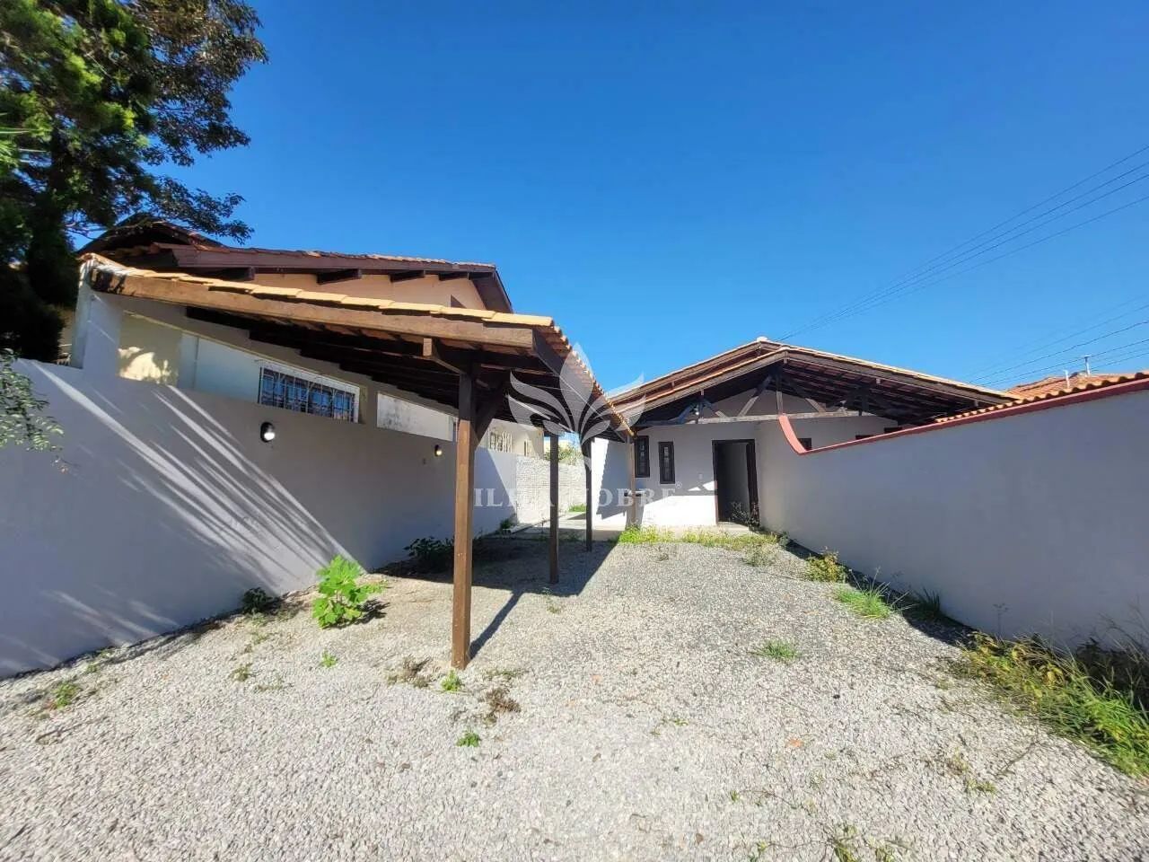 Casa para Locação com Quintal amplo e 1 Quarto no Carianos - Florianópolis/SC - Foto 2