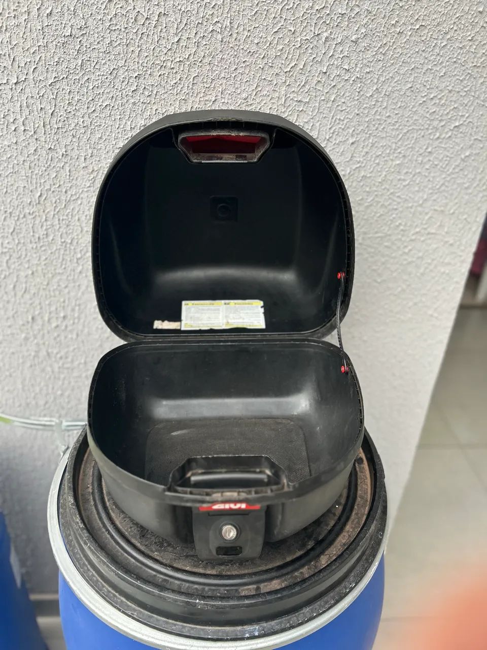 Baú givi com base - Foto 4