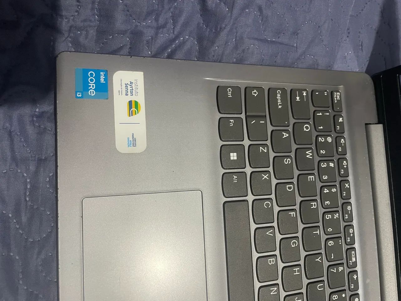 Notebook Lenovo i3 core  - Foto 4