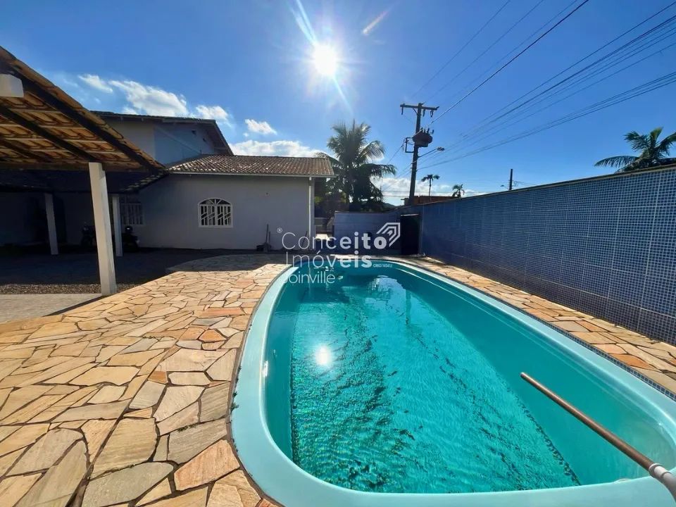 Casa Com Piscina, Churrasqueira E 3 Quartos - Foto 2