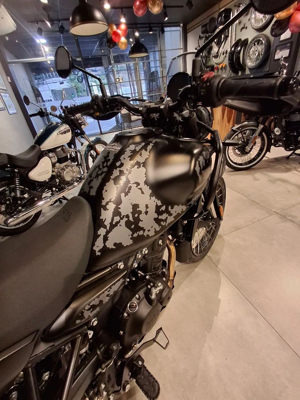 Nova Himalayan Mana Black 450cc - Amanda  - Foto 5