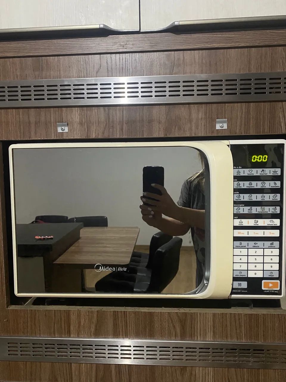 Microondas Midea 30 litros - Foto 2
