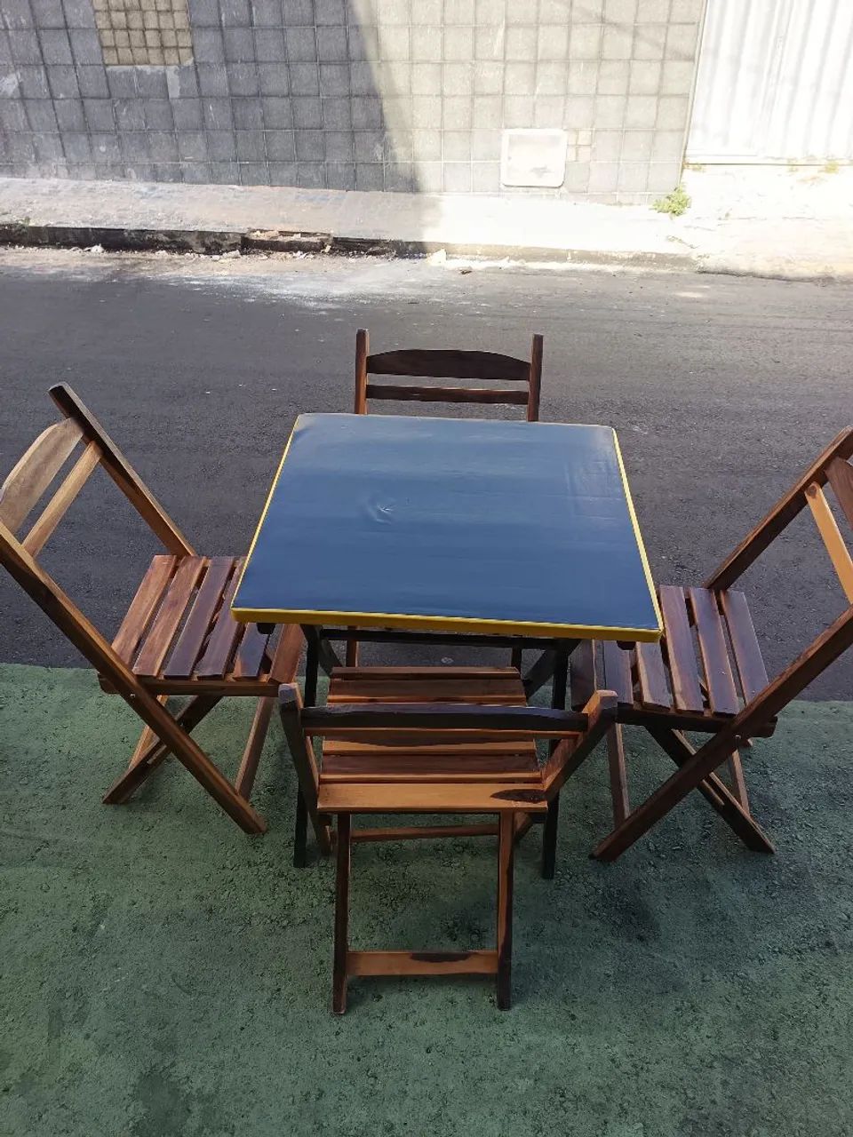Mesa e cadeiras  - Foto 3