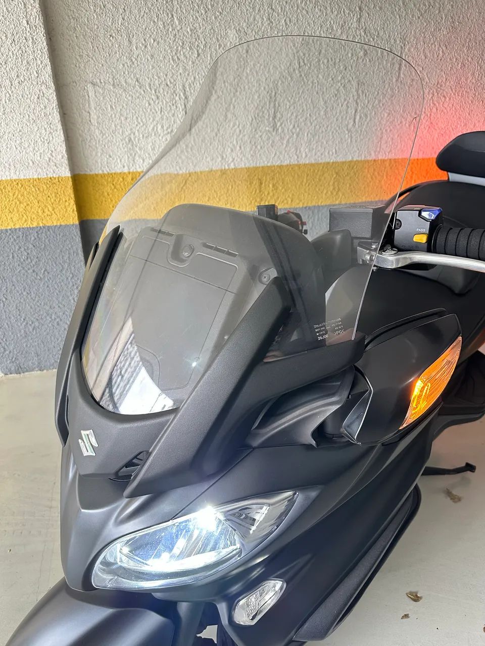 Burgman 650 executive 2018 - Foto 3