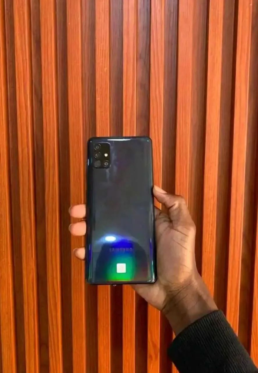 CELULAR SAMSUNG A51 - Foto 2