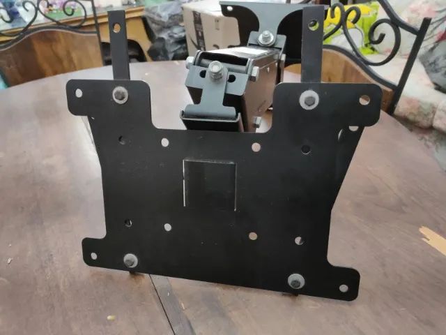Suporte Articulado de Parede para TV até 60 polegadas