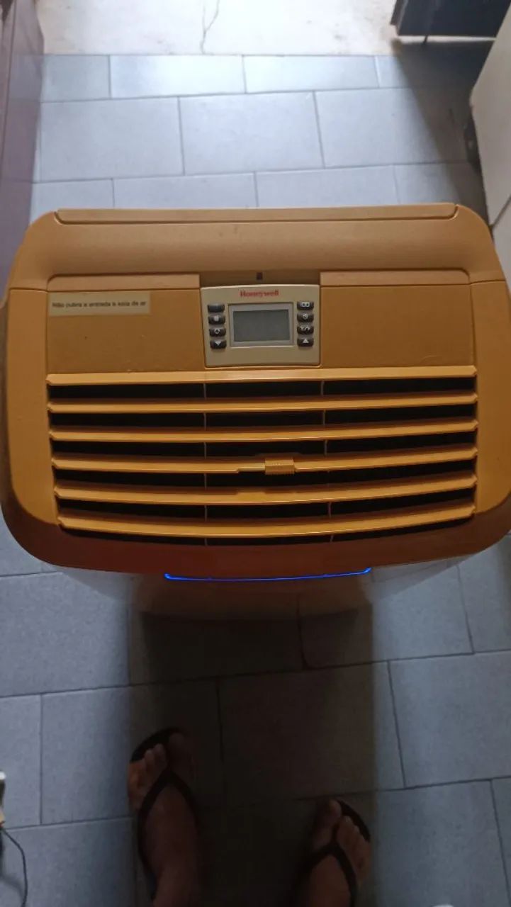 Ar condicionado 12 BTUs, aquecedor e ventilador 3 em 1 - Foto 6