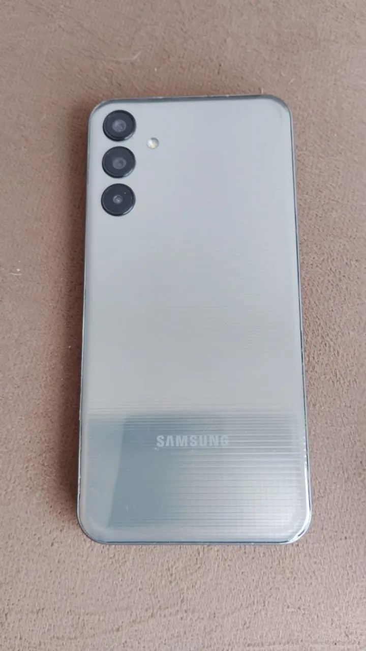 Celular Samsung Galaxy M 15 - Foto 2