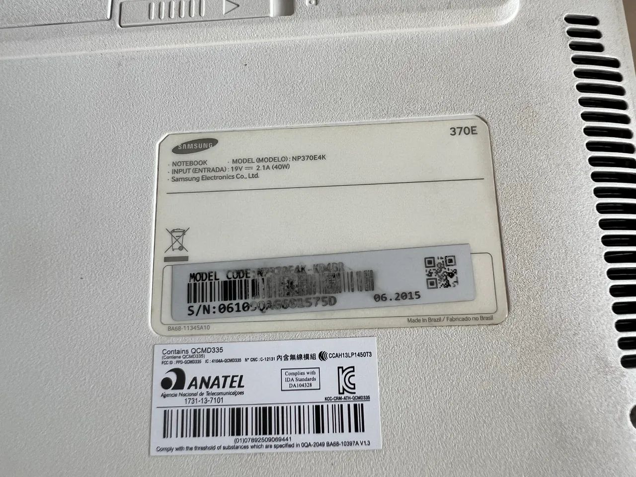 Notebook Samsung 370e, Core i3 5005U, 8GB, SSD 256GB - Foto 4