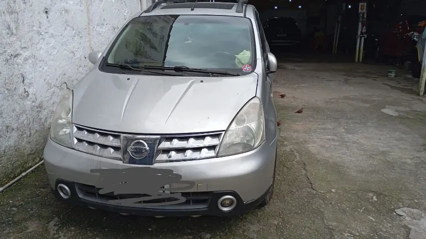 Nissan Livina 1.8 16V AT FLEX 2012