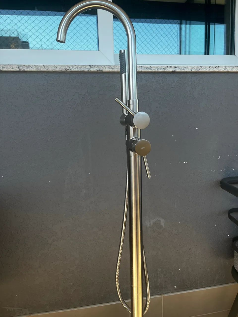 Torneira Monocomando Piso Bela Metais Maule Níquel Fosco, 1 ano uso + 4 de garantia - Foto 3