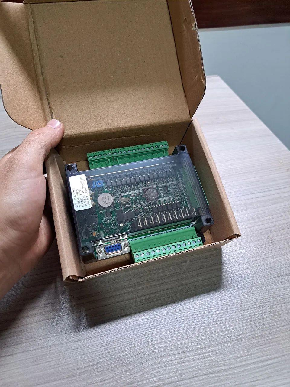 CLP FX3U-24MT Novo na caixa 