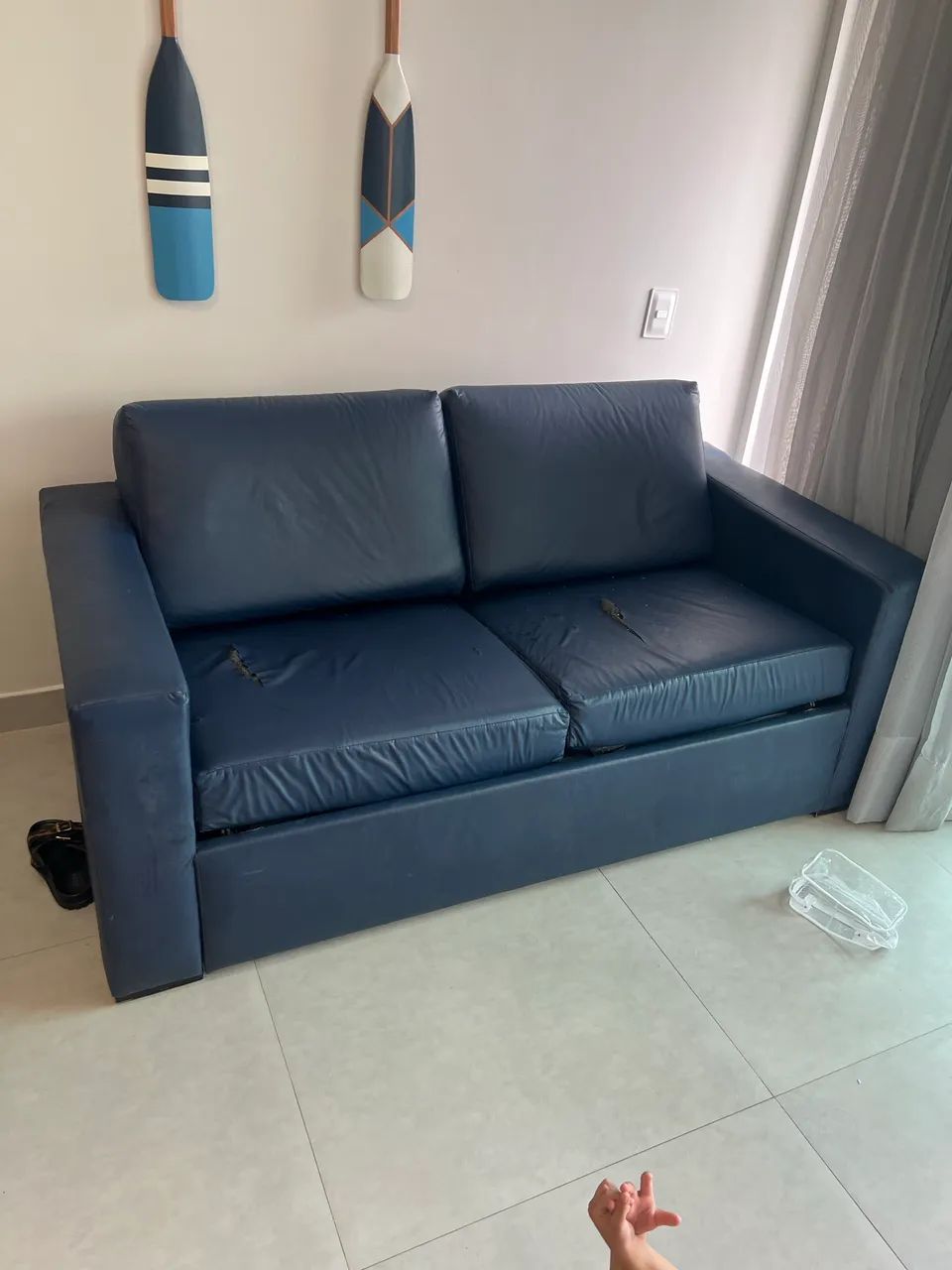 Sofá cama prático e funcional 