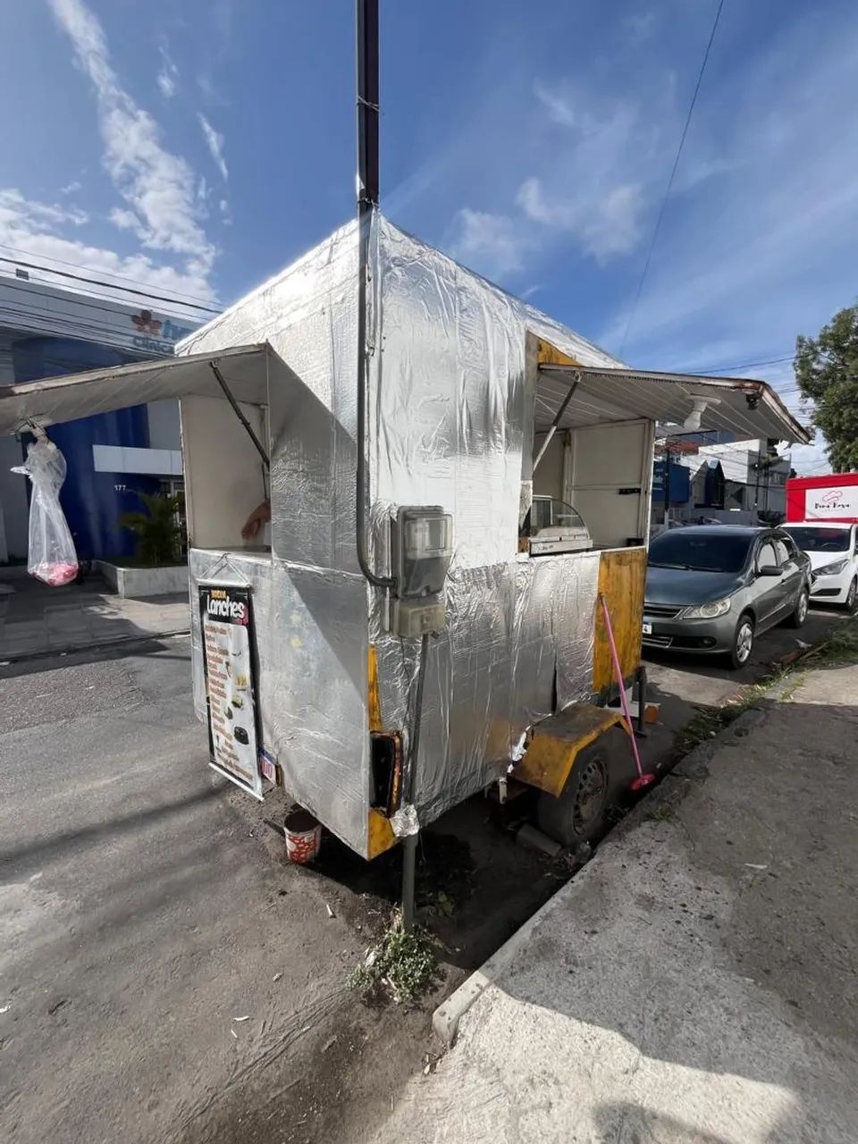 Trailer para venda de comida completo