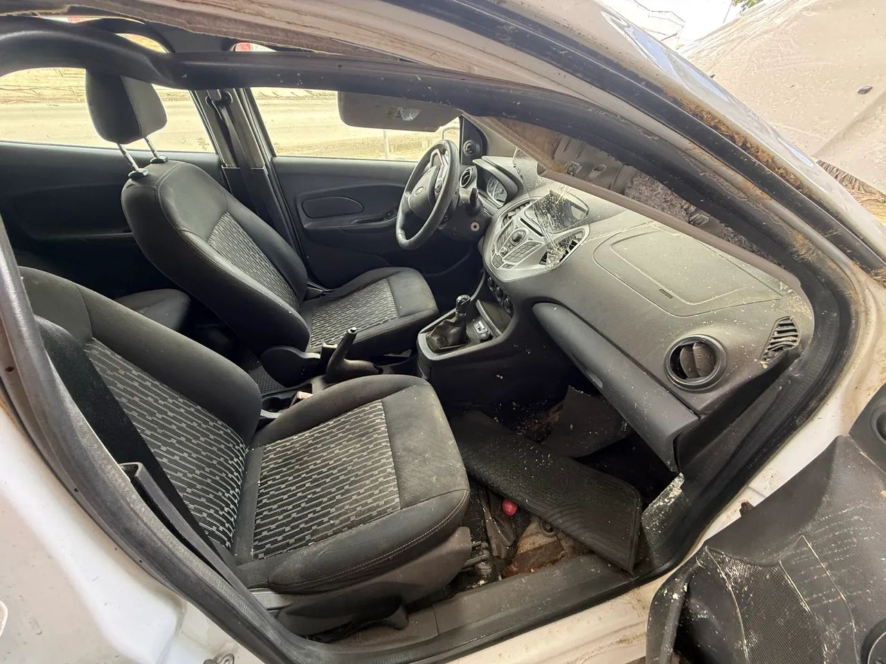 Sucata, Ford Ka 2018 1.0 3cc - Foto 3