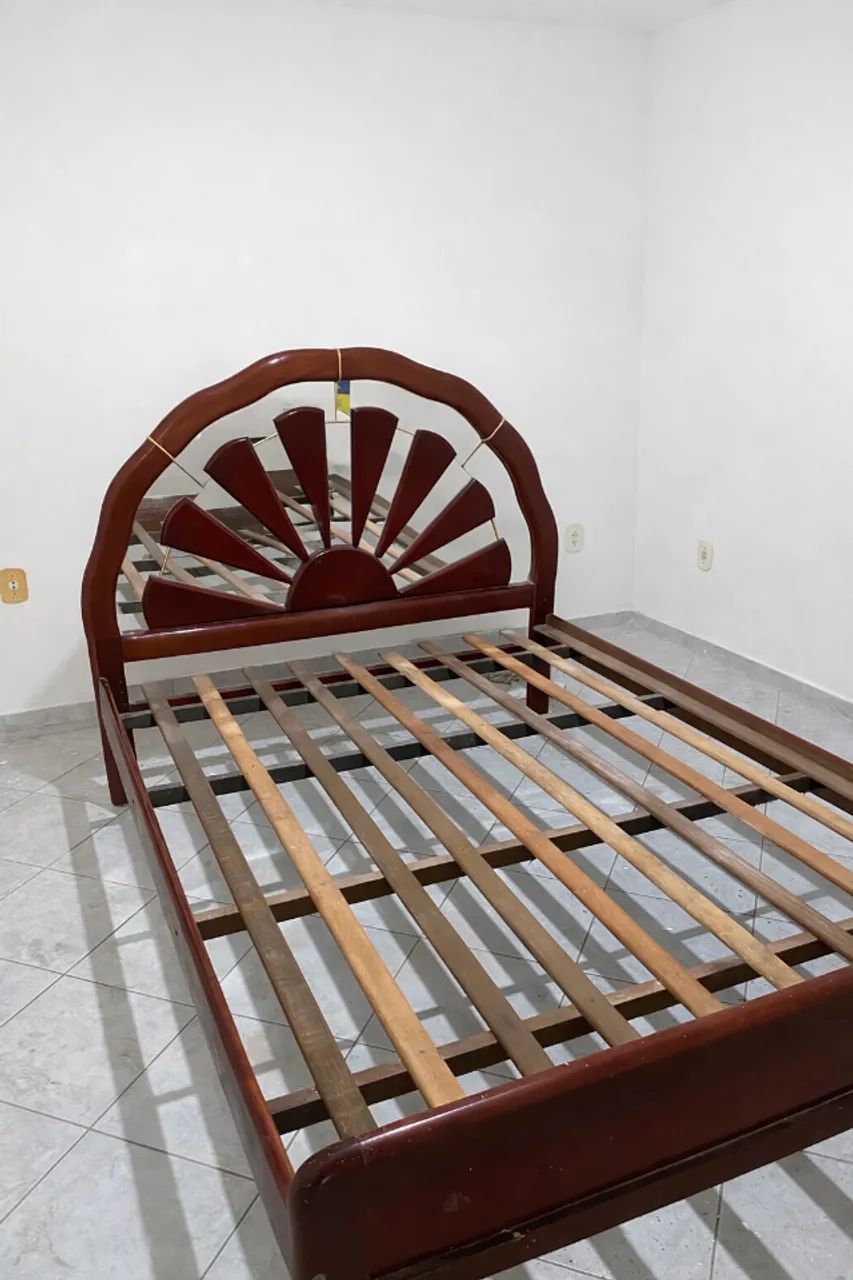 Cama com espelho - Foto 4
