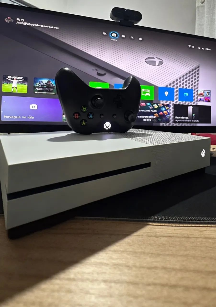 X-Box one s com controle original