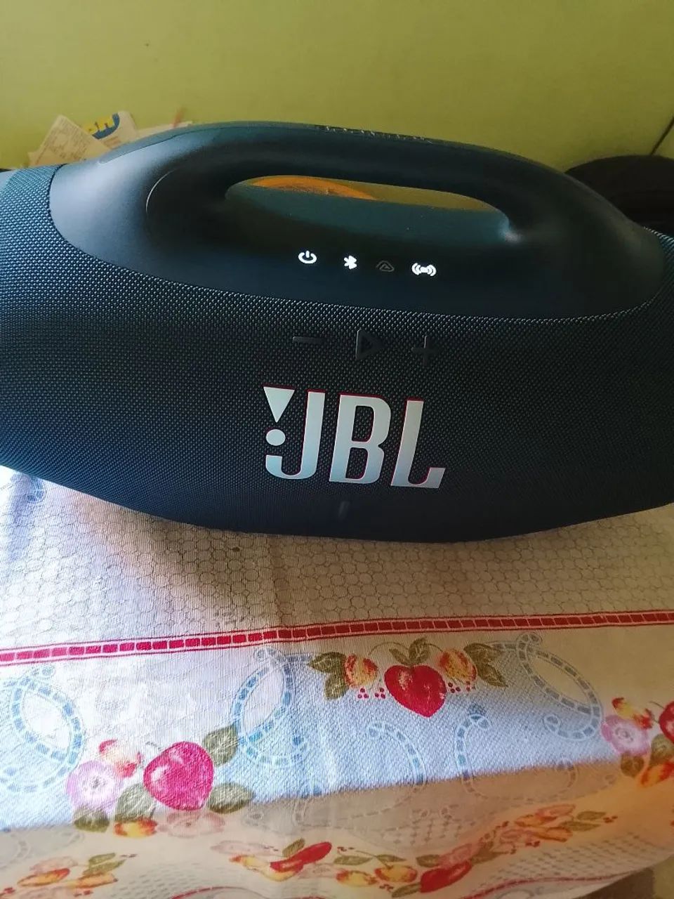 Vendo caixa bombox 4 ou troco em iPhone 12  - Foto 4