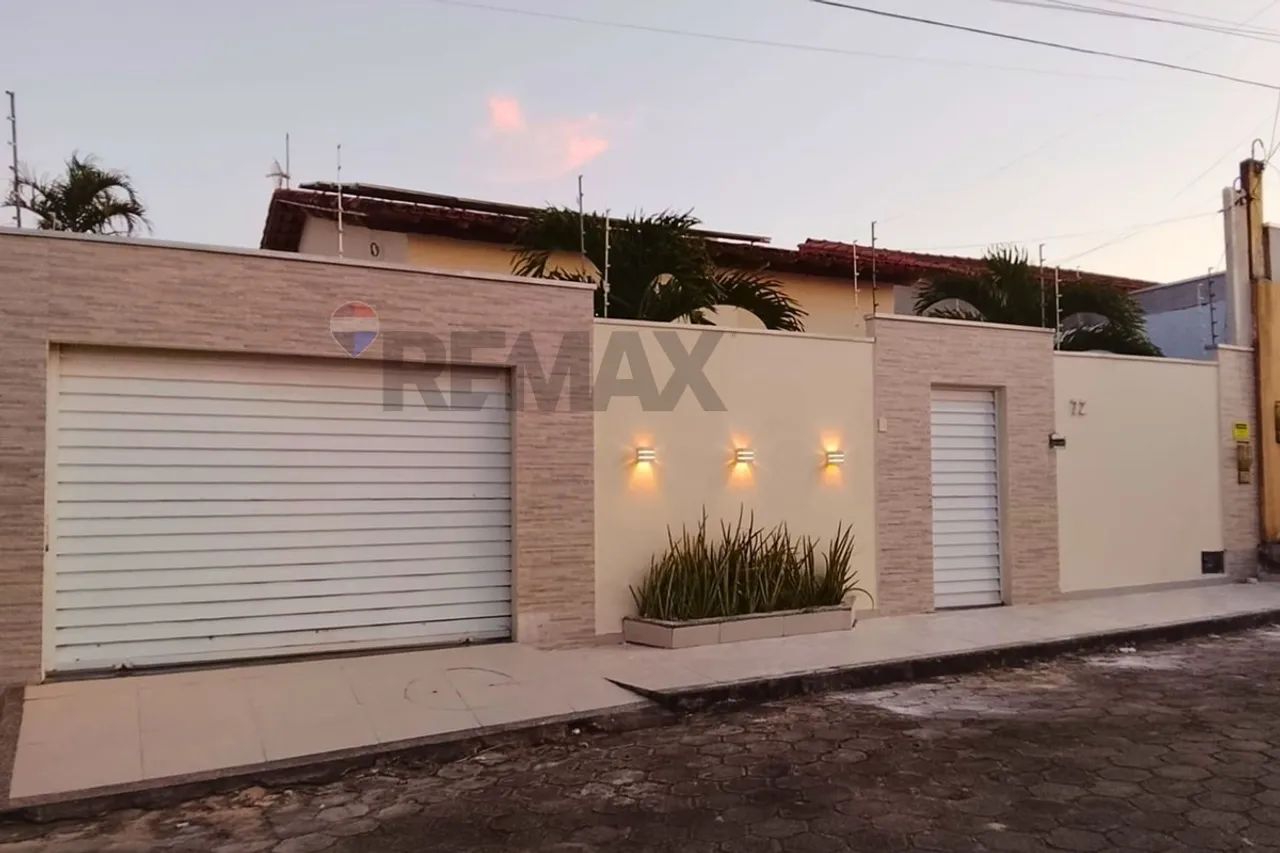 Locação: Casa semimobiliada com ENERGIA SOLAR