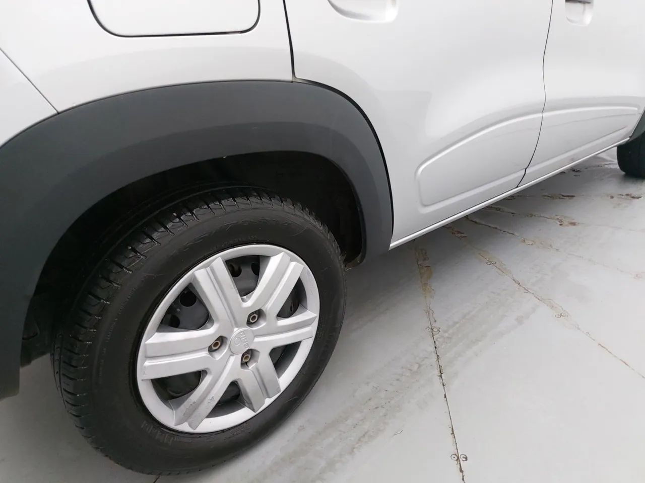 Renault Kwid 1.0 Zen, foto 14 de 18