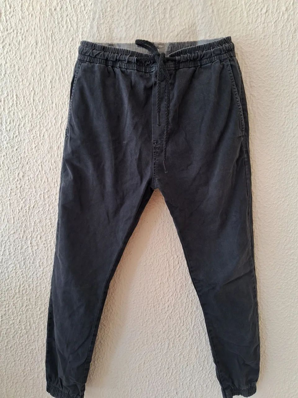 Calça joger n° 40 com elástico na perna