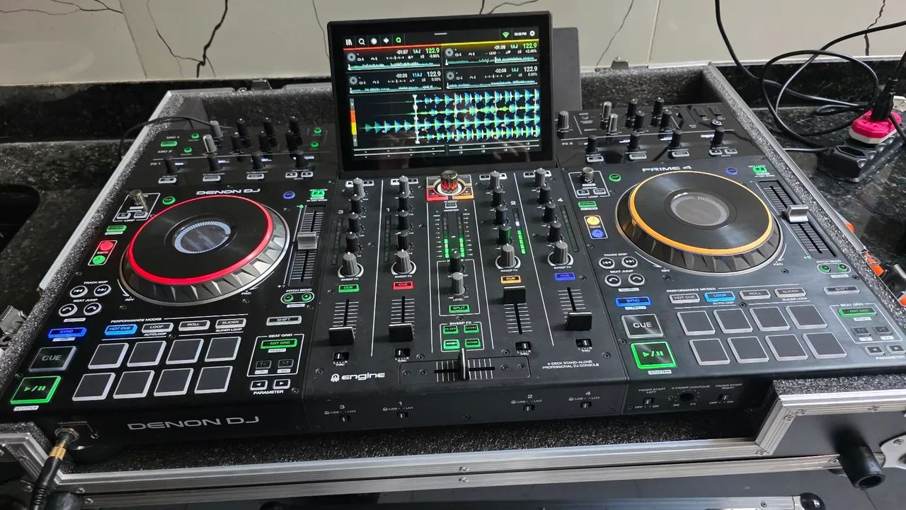 Controladora DJ Denon Prime 4 + Case - Standalone Profissional 4 Canais