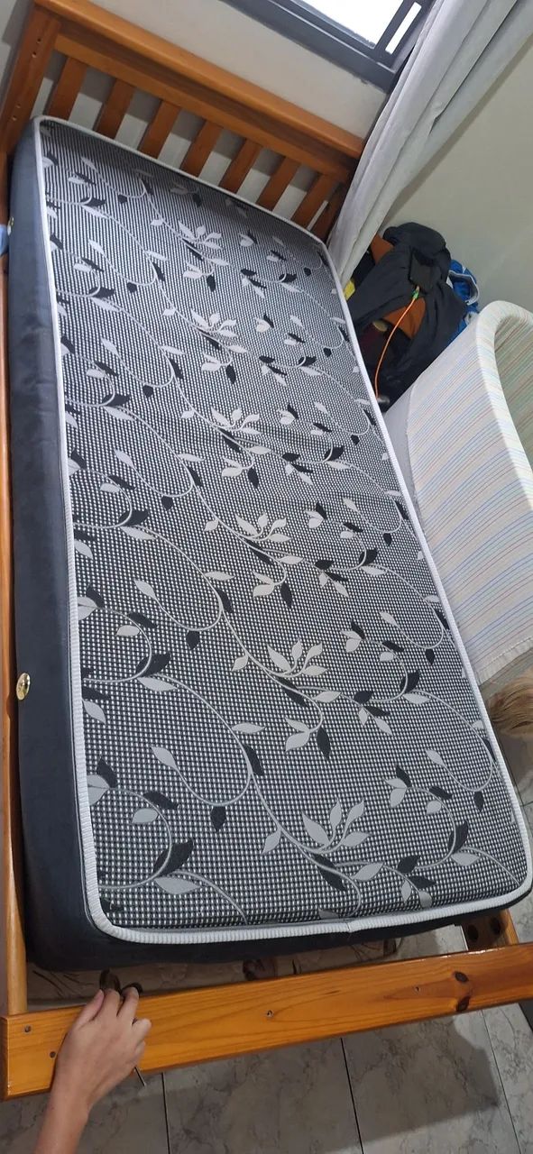 CAMA SOLTEIRO MADEIRA + COLCHÃO  - Foto 4