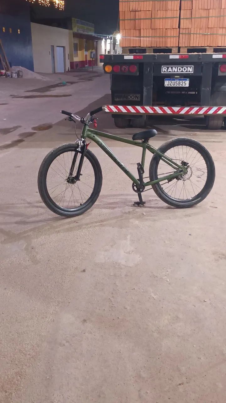 Vende-se bike aro 26  - Foto 4