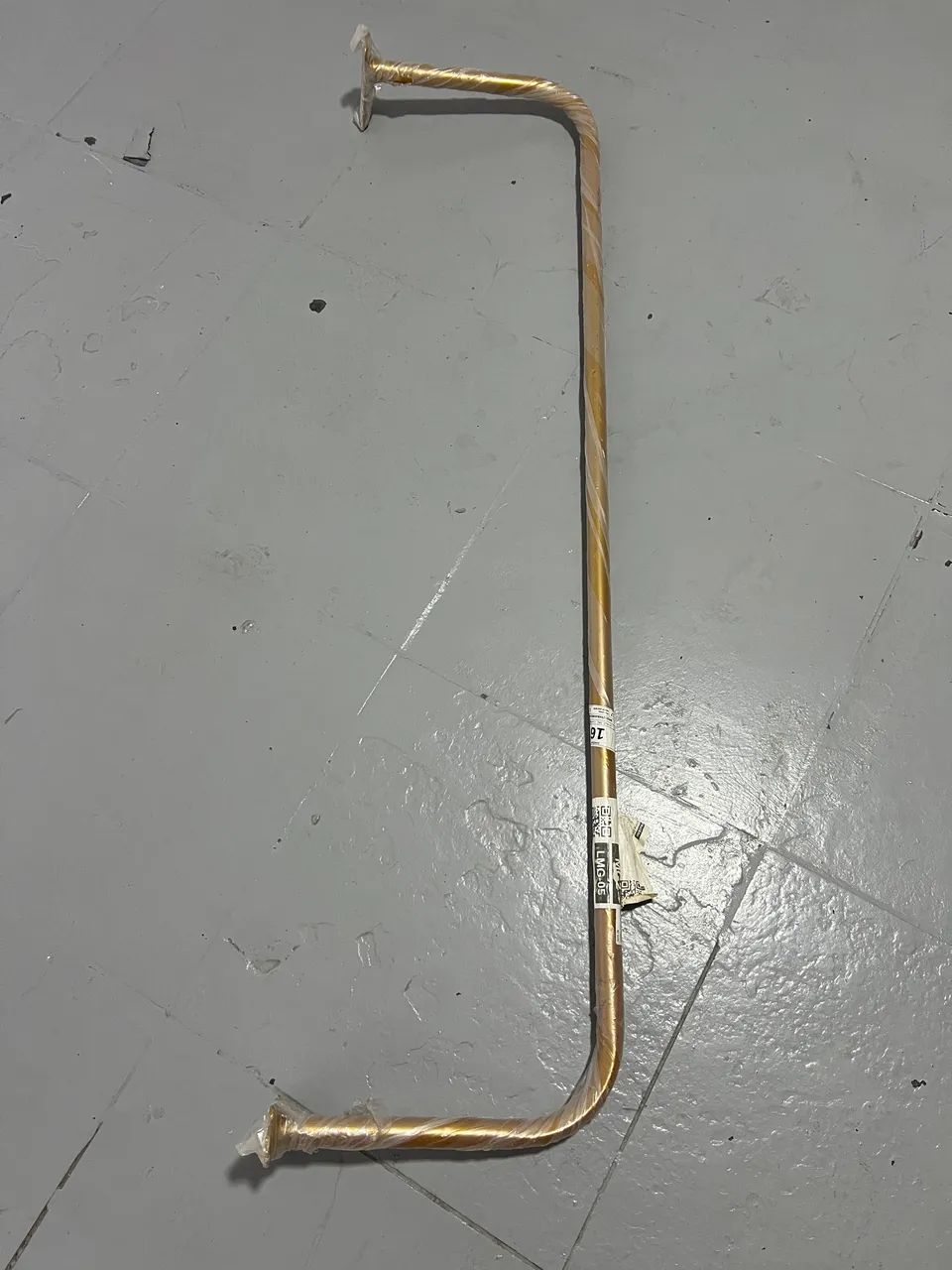 Vende arara de roupas - Foto 3