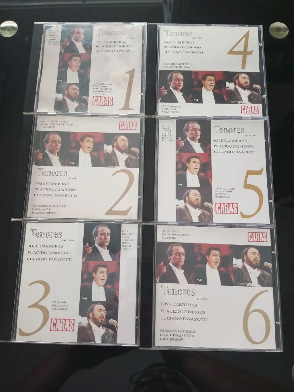 Coleção Tenores revista CARAS.