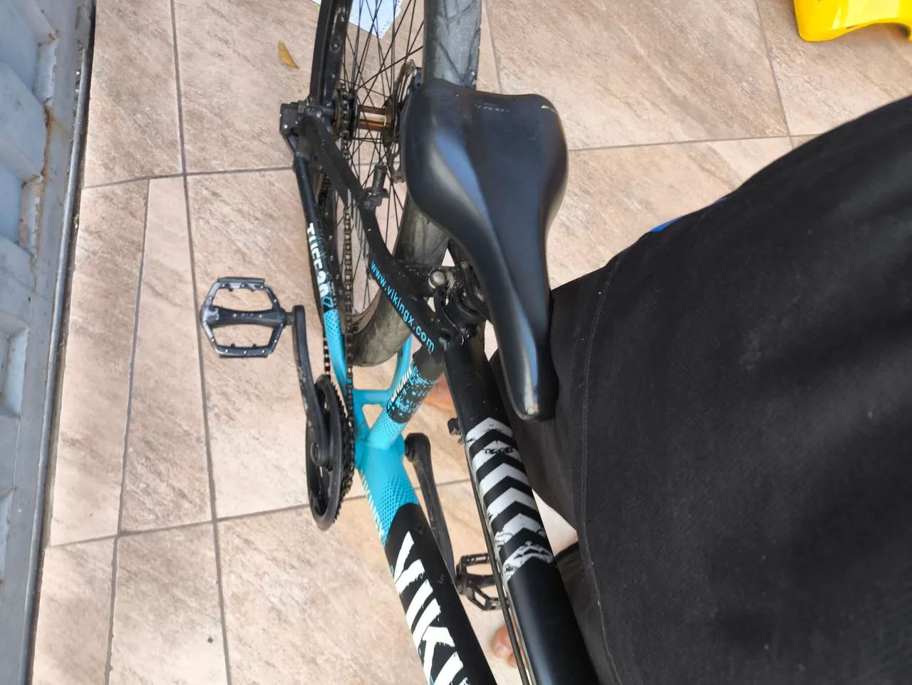 Bicicleta aro 26 viking tuff 30  - Foto 2
