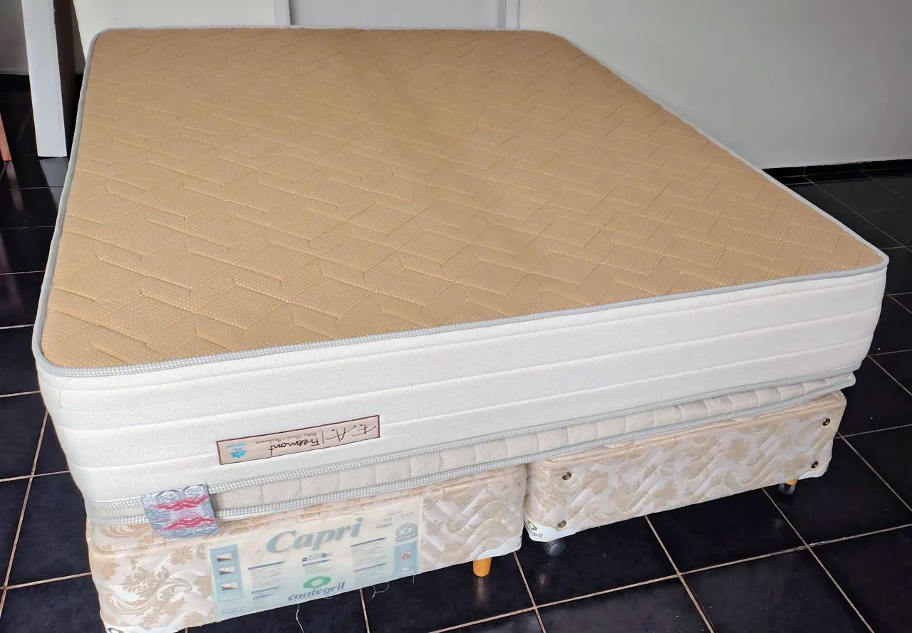 Cama box Queen 1,58x1,98 usada  - Foto 3