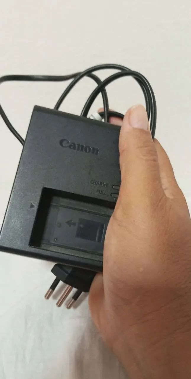 Câmera Canon Sl3 usada  - Foto 3