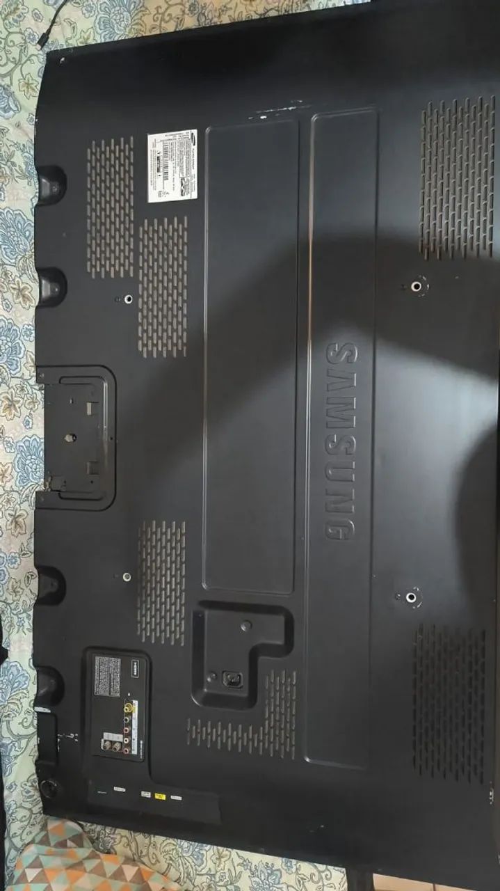 Vende-se Televisão Samsung Plasma 51 Polegadas  - Foto 3
