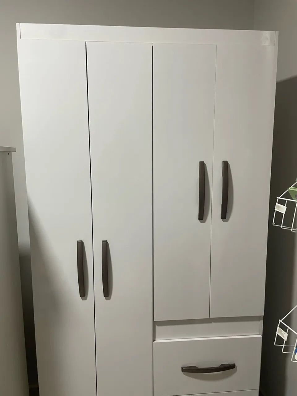 Guarda roupa solteiro