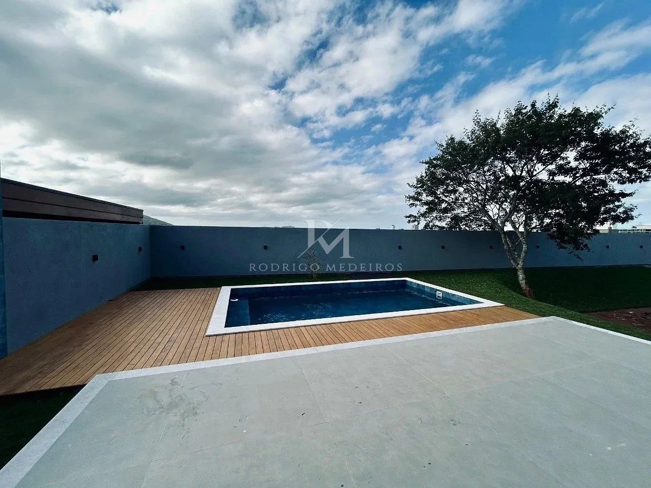 Casa de alto padrão com vista mar no Campeche/SC - Foto 4